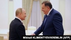 Ruski predsjednik Vladimir Putin s Miloradom Dodikom u Kremlju u Moskvi, 20. septembra 2022.