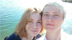 Патяева Лена а, Сулейманова Седа а