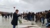 Beogradski advokat Čedomir Stojković položio je u Memorijalnom kompleksu "Adem Jašari" u Prekazu na Kosovu cvijeće na grob Bljerine Jašari, sedmogodišnje djevojčice koju su ubile srpske snage 1998. godine.