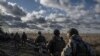 Сирський: на Лиманському напрямку армія РФ відновила інтенсивний наступ, на Куп’янському – проводить перегрупування 