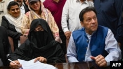 عمران خان او مېرمنه یې