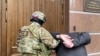 «Их пытают»: что грозит задержанной в Крыму семье из Львова?