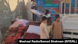 له پاکستان څخه خپل هېواد ته یو شمېر ستنیدونکي افغان کډوال