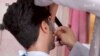 په هرات کې طالبانو د ږیرو په خریلو بندیز لګولی