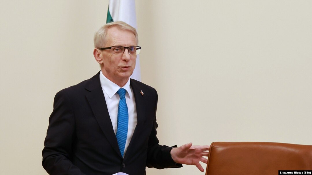 Николай Денков в началото на заседанието на Министерски съвет, 
