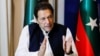 عمران خان د مې پر ۲۶مه له فرانس ۲۴ نومي‌ ټلویژن سره په مرکه کې وویل چې د ده د ګوند تر لسو زرو زیات کارکوونکي نیول شوي دي.