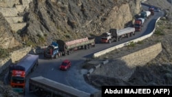 د افغان سوداګریزو توکیو یو شمېر لېږدونکې لارۍ