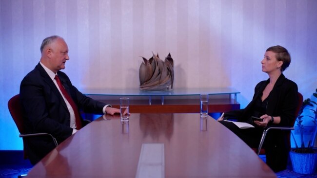 Former Moldovan President Challenged Over Pro-Russian Stance