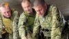 Головнокомандувач Збройних Сил України (з 27 липня 2021-го по 8 лютого 2024 року) Валерій Залужний із нашивкою Бебі Йода на бронежилеті. Скріншот із відео, опублікованого 19 червня 2023 року