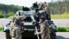 Навчання з технічного обслуговування танків Leopard 1A5 для українських військових на базі німецького Бундесверу в Кліці, Німеччина, у травні 2023 року