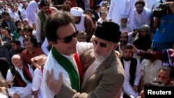 عمران خان او طاهر القادري