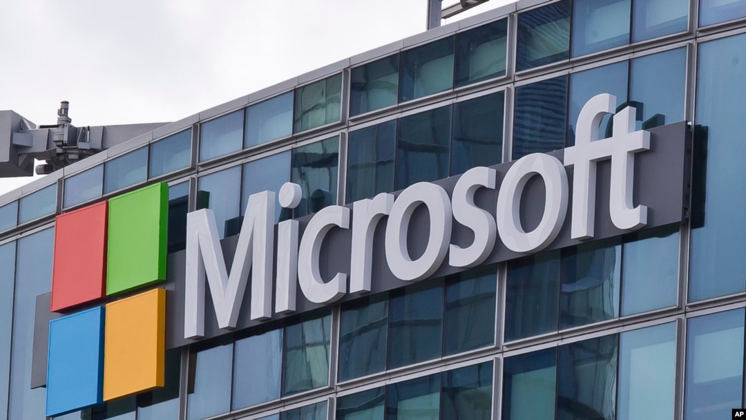Наприкінці грудня Microsoft повідомив, що був серед тисяч компаній, які знайшли проблеми у своїх системах