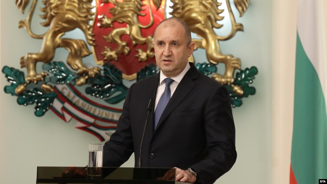 Румен Радев
