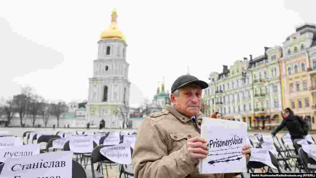 Журналіст «Крим.Реалії» (проєкту Радіо Свобода), колишній політв’язень Микола Семена 