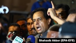 د نواز شریف زوم کېپټن صفدر