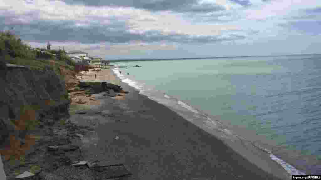 Выход к морю на главную лестницу 