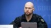 Вручення повістки журналісту: Малюк відсторонив голову Департаменту кібербезпеки СБУ на час перевірки
