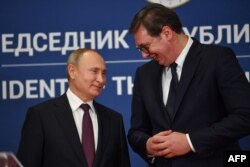 Vucici a urmărit cu atenție tratamentul aplicat presei în Rusia.