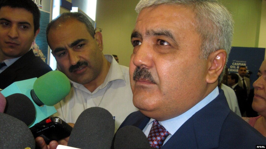 Rövnəq Abdullayev