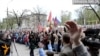 У Луганську проросійські активісти проводять «народний сход»