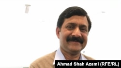 د ملالې یوسفزۍ پلار ویلي، که ښځې وروسته پاتې وي افغانستان پرمختګ نه شي کولی.