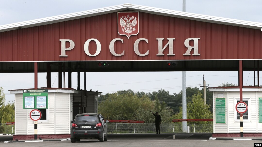 За даними Генштабу ЗСУ, російські війська обладнують додаткові вогневі позиції і захисні споруди у прикордонних районах Брянської та Курської областей.