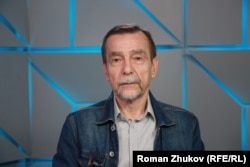Лев Пономарев