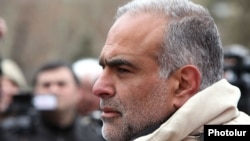 Armenia - Raffi Hovannisian, opposition leader and former presidential candidate, at an open-air press-conference in Liberty Square in Yerevan,18Mar2013