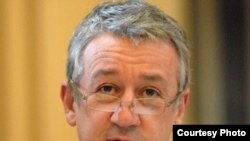 Allan Little