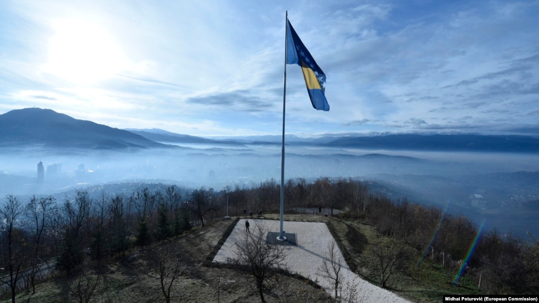 Zastava na Humu