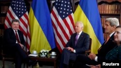 Встреча Порошенко с Байденом, Керри и Нуланд во время Мюнхенской конференции по безопасности