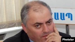 Պետական եկամուտների կոմիտեի նախագահի տեղակալ Արմեն Ալավերդյան