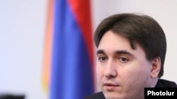 Տարածքային կառավարման նախարար, ՀՀ փոխվարչապետ Արմեն Գեւորգյանը լրագրողների հետ հանդիպմանը, 1-ը հունվարի, 2010