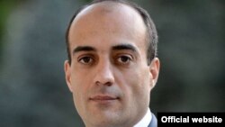 Նախագահի մամուլի քարտուղար Արման Սաղաթելյան