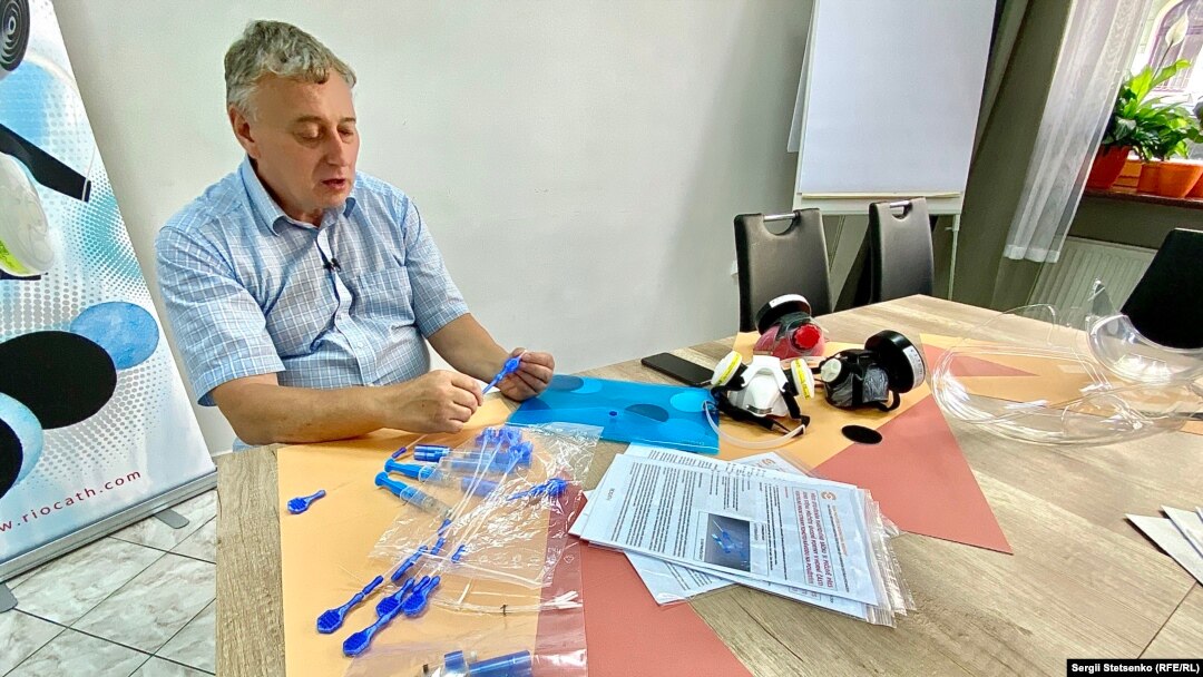 За допомогою винаходу Мірослава Свободи тестування на коронавірус може стати більш точним і комфортнішим для пацієнта 