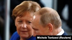 Канцлерът на Германия Ангела Меркел и президентът на Русия Владимир Путин на среща в Берлин, януари 2020 г.