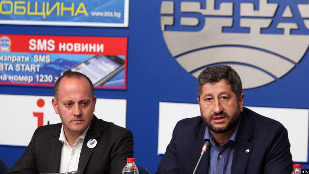Радан Кънев и Христо Иванов.