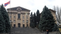 Ընդդիմադիրները բարձրաձայնում են միասնական ճակատով հանդես գալու անհրաժեշտության մասին