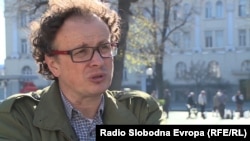 Političari svoje politike zasnivaju na nametanju identiteta, prave nas onakvim kakvim žele da budemo: Srđan Puhalo