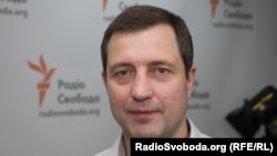 Директор Центру досліджень армії, конверсії та роззброєння Валентин Бадрак