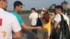 "Яшь гвардия" Татарстан байрагы төсендә тасмалар тарата