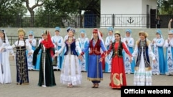 Казанда Халыклар дуслыгы йорты бәйрәме, архив фотосы