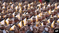 حزب کارگر یک روز پیش از انتخابات پارلمانی، در منشور انتخاباتی خود سپاه پاسداران را به عنوان یک «سازمان متخاصم» توصیف کرد