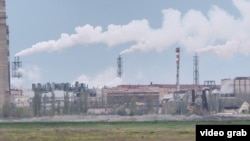 «Тривожні повідомлення з Кримського півострова, де евакуювали всіх працівників нічної зміни із хімічного заводу «Титан» в Армянську»