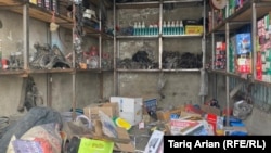 هغه مستريخونه چې د کورنیو چارو وزارت په وینا مستري یې په موټرو کې ماینونه ځای پر ځای کول.