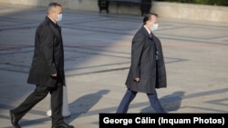 Nicolae Ciucă l-a înlocuit pe colegul lui de partid, Florin Cîțu, la șefia Executivului român după 86 de zile de criză guvernamentală. Coloratura guvernului s-a schimbat. USR a fost înlocuit de PSD. 