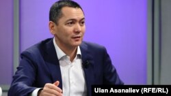 Жогорку Кеңештің экс-депутаты, "Республика Ата-Журт" партиясының лидері Омурбек Бабанов.