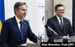 Міністр закордонних справ України Дмитро Кулеба (праворуч) і державний секретар США Ентоні Блінкен. Київ, 19 січня 2022 року