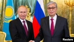Ресей президенті Владимир Путин мен Қазақстан президенті Қасым-Жомарт Тоқаев. Мәскеу. 3 сәуір, 2019 жыл.