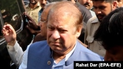 نواز شریف د العزیزیه فولادو کارخانې په قضیه کې زنداني دی